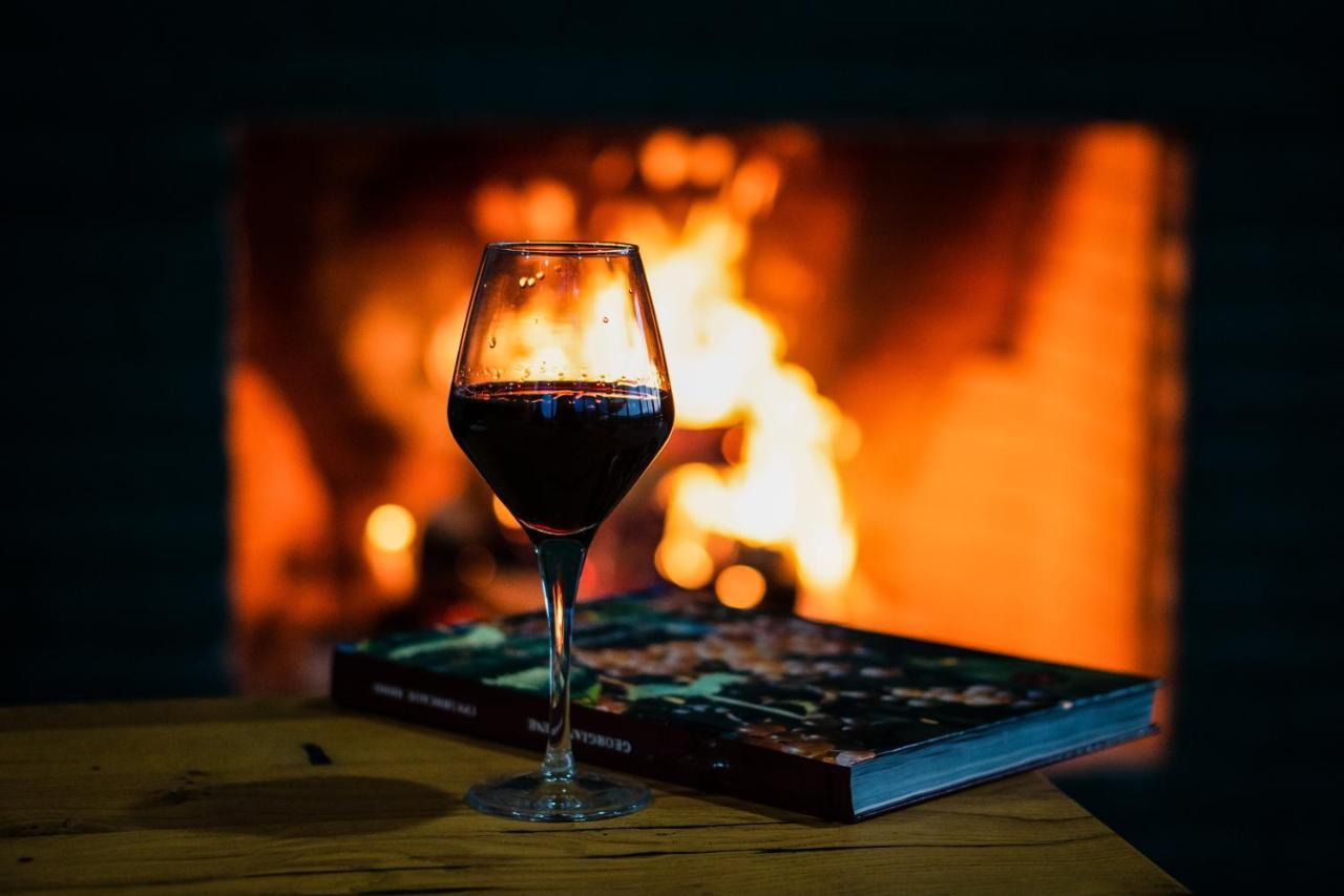 Chateau Artwine Art'ana Esterno foto
